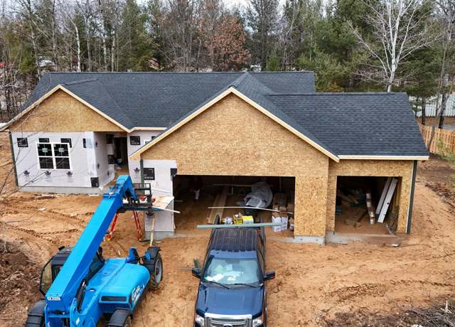Property at 8630 Oak Park Cr Cir, Minocqua, WI 54548, 3 beds, 2 baths