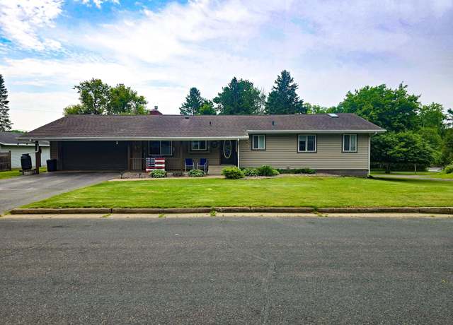 Property at 216 Phillips Ave Ave W, Ladysmith, WI 58484, 3 beds, 2 baths