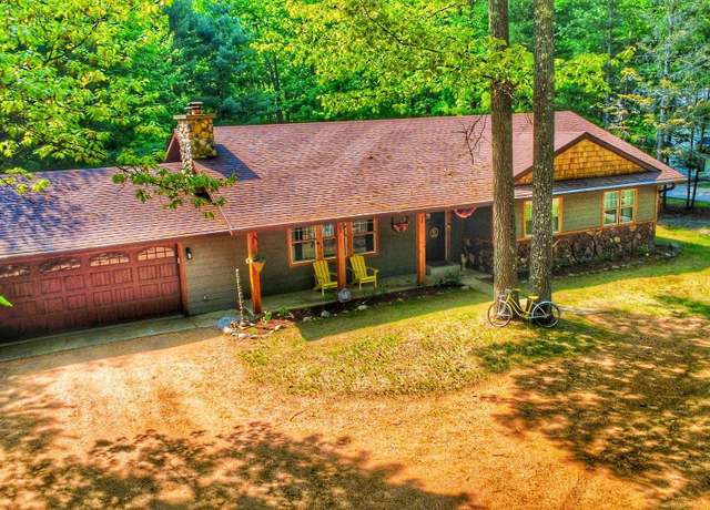 Property at 1729 Mckinley Blv, Eagle River, WI 54521, 3 beds, 2 baths