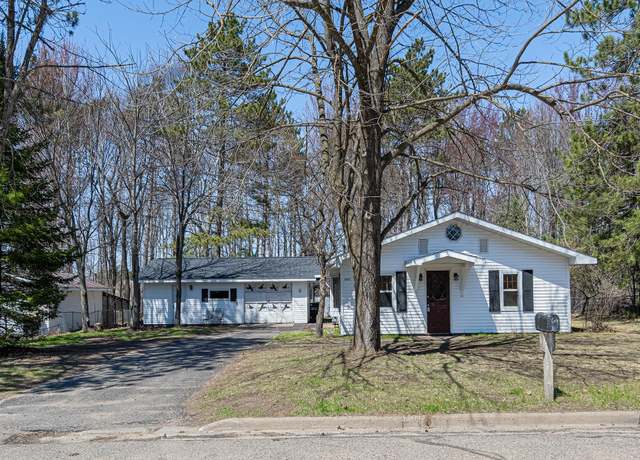 Property at 1002 Echo Ln, Rhinelander, WI 54501, 2 beds, 1 bath