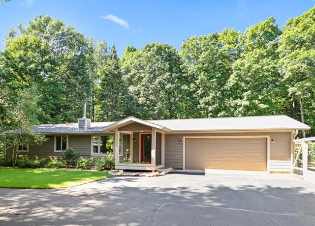 Property at 7902 Woodland Dr, Woodruff, WI 54568, 3 beds, 1.5 baths