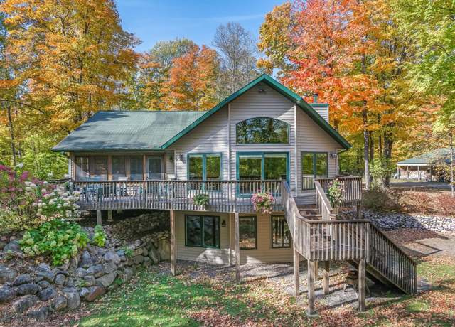 Property at 7235 Norway Rd, Presque Isle, WI 54557, 3 beds, 3 baths