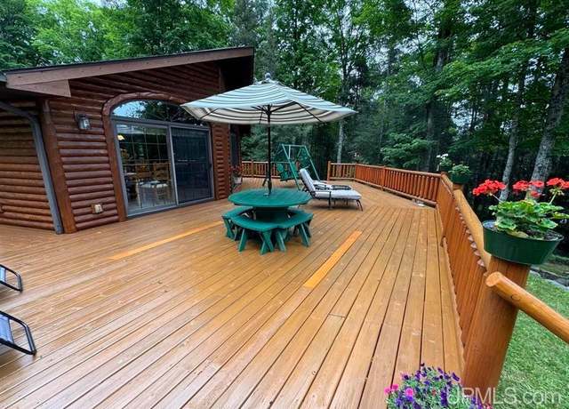 Property at 245 Kohon Rd, Crystal Falls, MI 49920, 2 beds, 1 bath