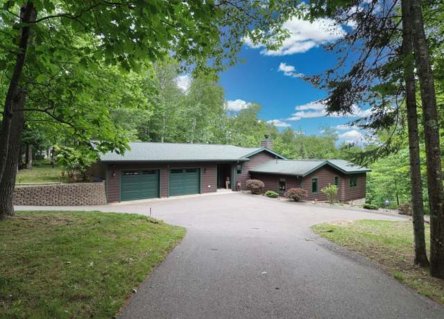 Property at 4709 Grand View Dr, Eagle River, WI 54521, 3 beds, 2.5 baths