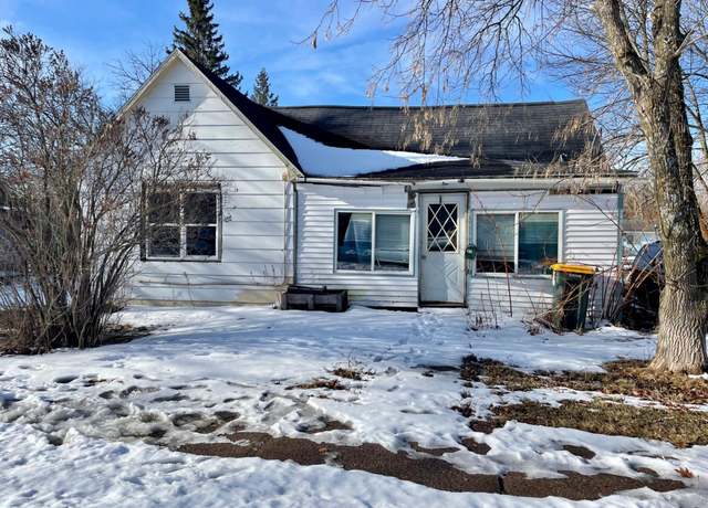 Property at 586 Argyle Ave Ave S, Phillips, WI 54555, 2 beds, 1 bath