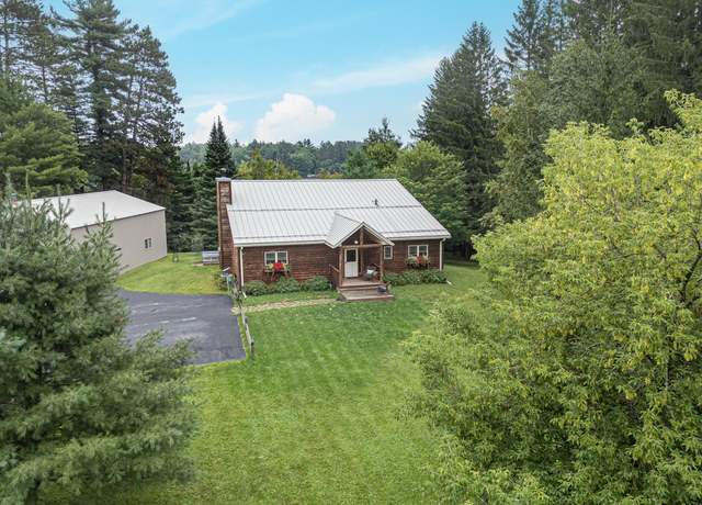 Property at 5229 Mirror View Ln, Rhinelander, WI 54501, 3 beds, 2.5 baths