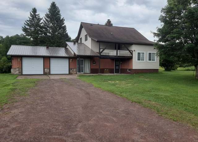 Property at 5880 Pioneer Rd E, Ironwood, MI 49938, 3 beds, 2.5 baths