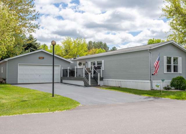 Property at 87 Edgewater Ct, Rhinelander, WI 54501, 2 beds, 2 baths