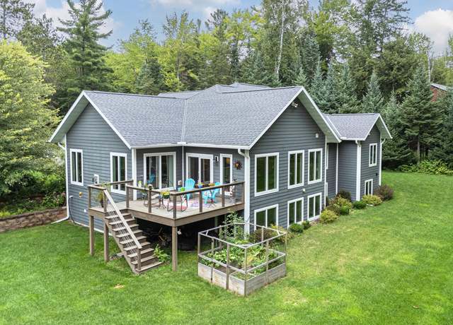 Property at 260 Timber Heights Dr, Rhinelander, WI 54501, 4 beds, 3 baths