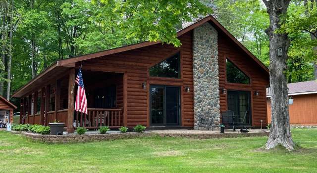 Photo of 8744 Amber Lake Rd W, Minocqua, WI 54548