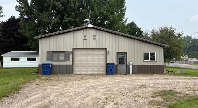Photo of 304 Maple St, Birnamwood, WI 54414