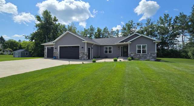 Photo of 1811 Andrea Ct, Antigo, WI 54409