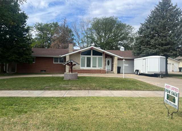 Property at 309 N 8th St, Wakeeney, KS 67672, 4 beds, 3 baths