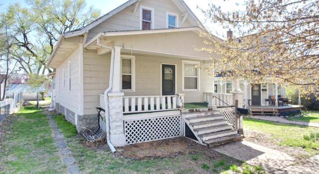 Photo of 403 Delaware St, Hiawatha, KS 66434