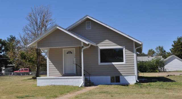 Photo of 308 Center Ave, Goodland, KS 67735