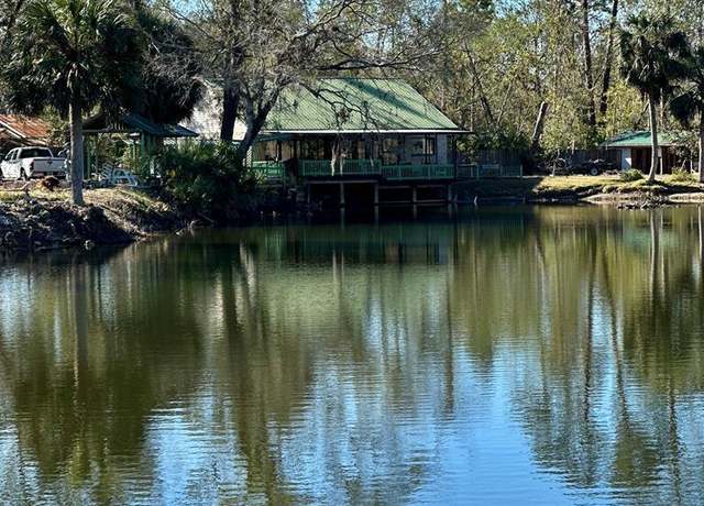 Property at 340 NW Roys Rd, Steinhatchee, FL 32359, 2 beds, 1 bath