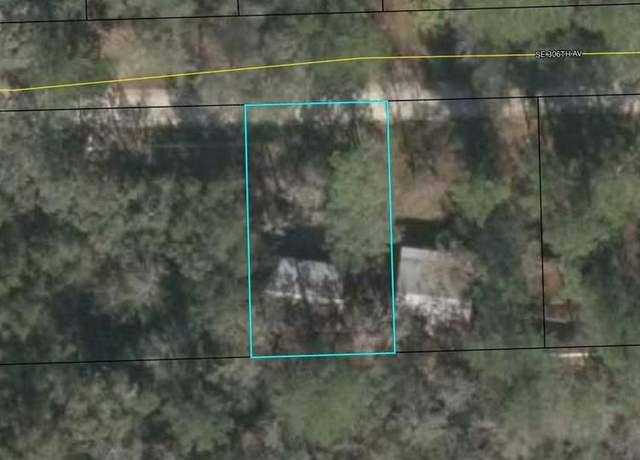 Property at 24 SE 306th Ave, Old Town, FL 32680