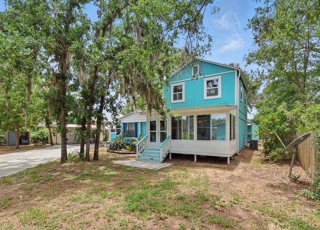 Property at 112 Eighth St, Steinhatchee, FL 32359, 4 beds, 3 baths