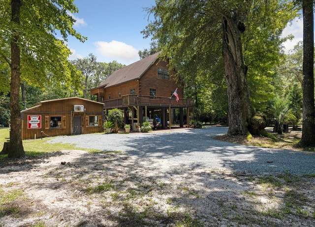 Property at 28262 29th Lp, Branford, FL 32008, 3 beds, 2.5 baths