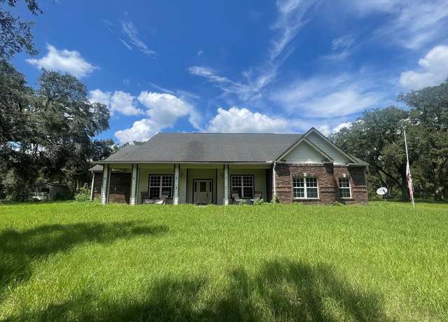 Property at 991 NE 165th St, Trenton, FL 32693, 3 beds, 2 baths