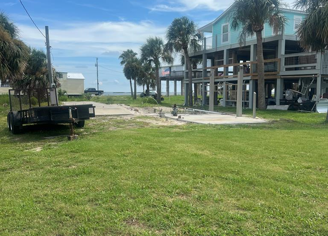 Property at W 11th Ave, Horseshoe Beach, FL 32648