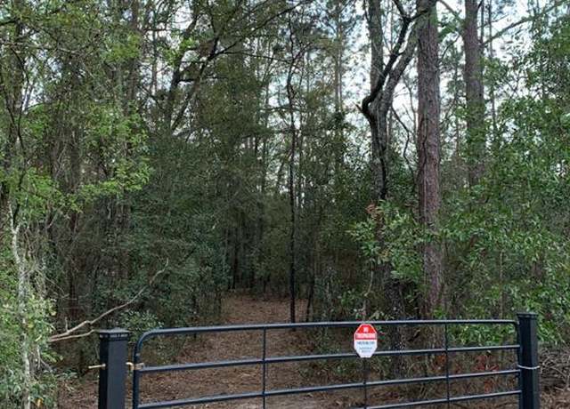 Property at 10960 198th Ter, O'brien, FL 32071