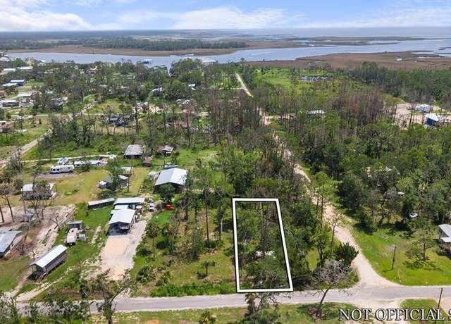 Property at 2430 NW Fourth St, Steinhatchee, FL 32359