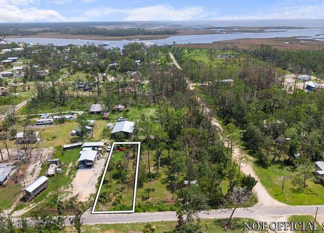 Property at 4430 NW Fourth St, Steinhatchee, FL 32359