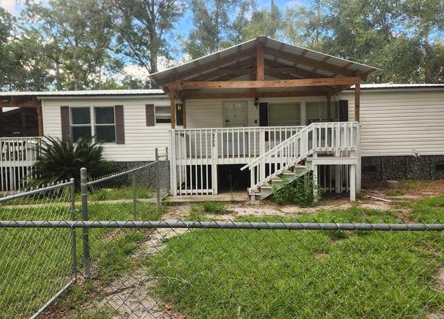 Property at 9773 NW 58th St, Chiefland, FL 32626, 3 beds, 2 baths