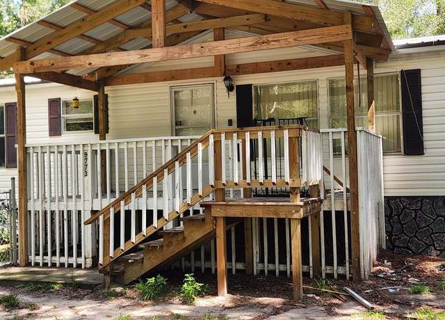 Property at 9773 NW 58th St, Chiefland, FL 32626, 3 beds, 2 baths