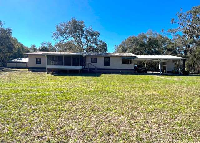 Property at 7491 NW 105th St, Chiefland, FL 32626, 3 beds, 2 baths