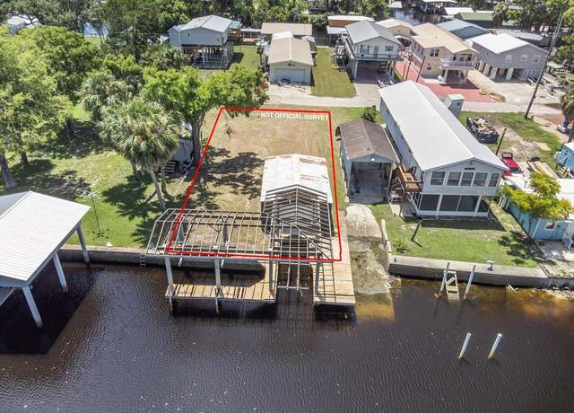 Property at 65 SE 236th St, Suwannee, FL 32692