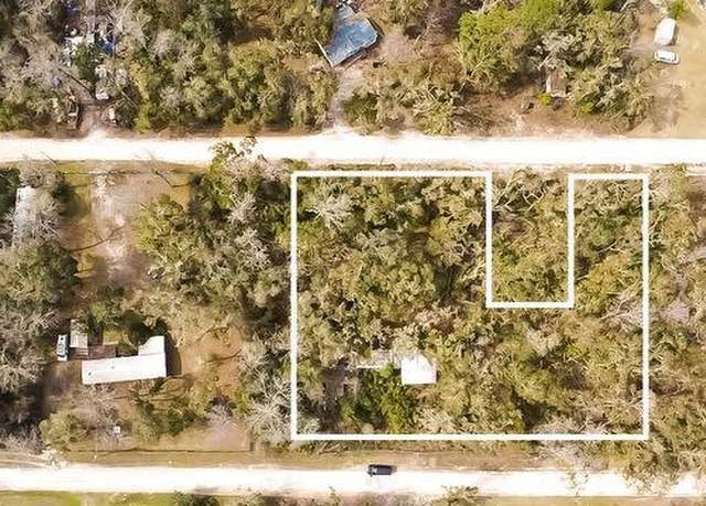 Property at 164 SE 935th St, Old Town, FL 32680