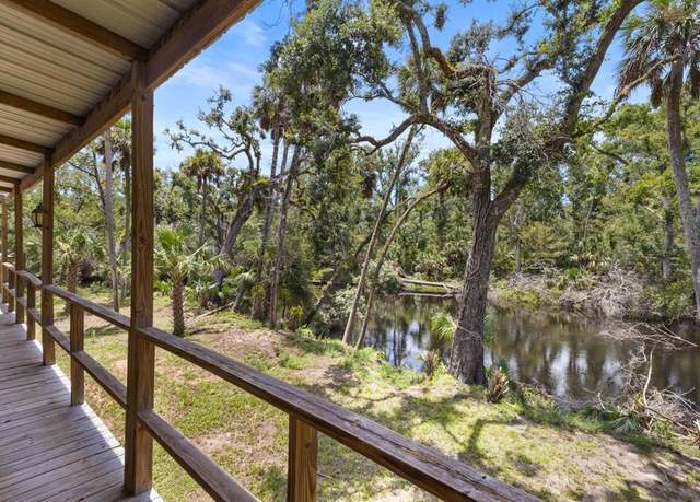 Property at 474 SW 721st St, Steinhatchee, FL 32359, 1 bed, 1 bath