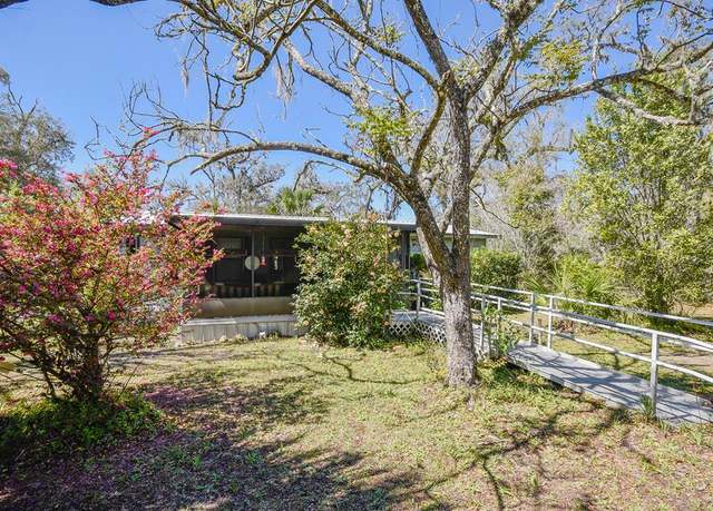 Property at 457 NE 543rd St, Old Town, FL 32680, 3 beds, 2 baths