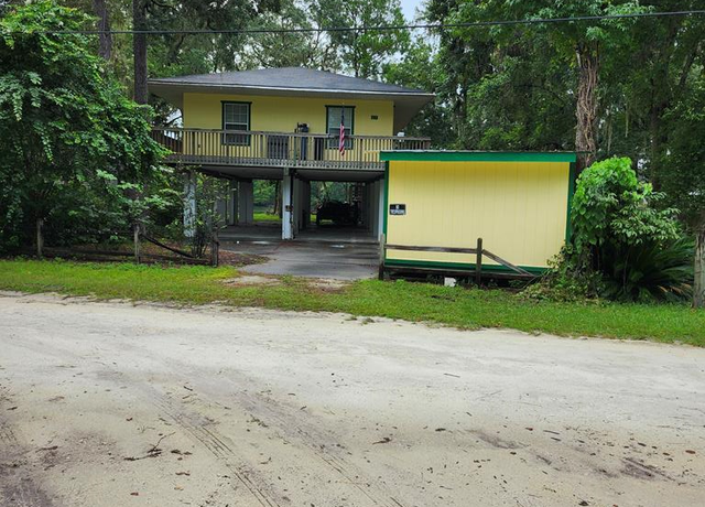 Property at 67 SE 837th St, Old Town, FL 32008, 3 beds, 2 baths