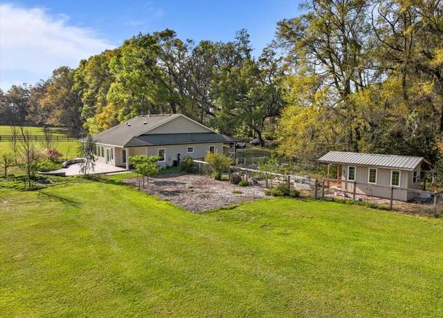 Property at 21955 NW 154th Pl, High Springs, FL 32643, 3 beds, 2 baths