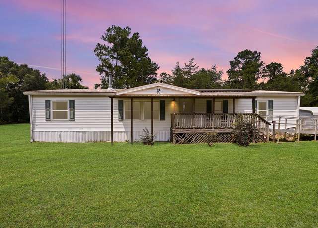 Property at 8950 NW 51st Ct, Chiefland, FL 32626, 3 beds, 2 baths
