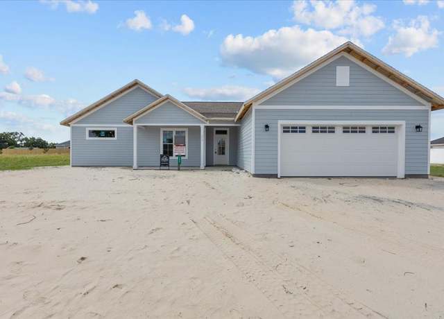 Property at 388 SW 22nd Ave, Trenton, FL 32693, 4 beds, 2 baths