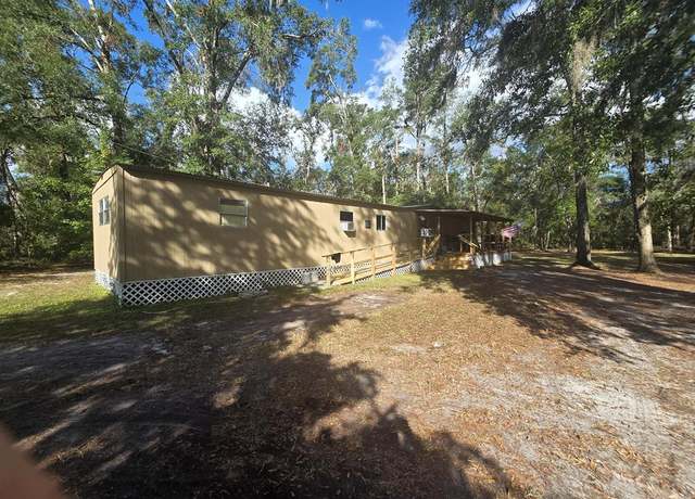 Property at 986 NE 386th Ave, Old Town, FL 32686, 3 beds, 2 baths