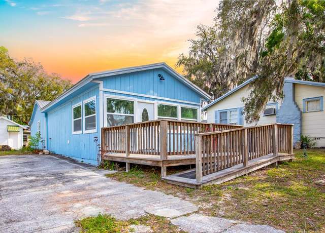 Property at 903 Riverside Dr, Steinhatchee, FL 32359, 2 beds, 2 baths