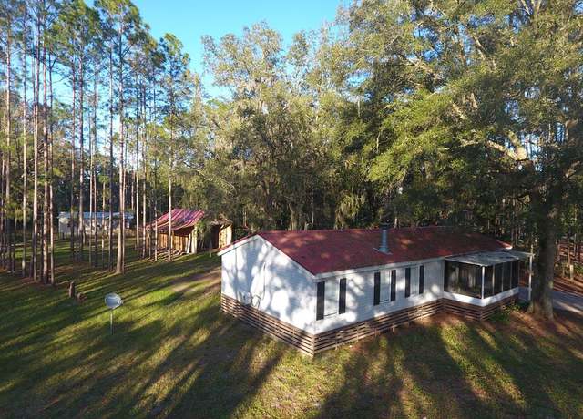 Property at 2115 SE Hwy 55a, Old Town, FL 32680, 3 beds, 2 baths