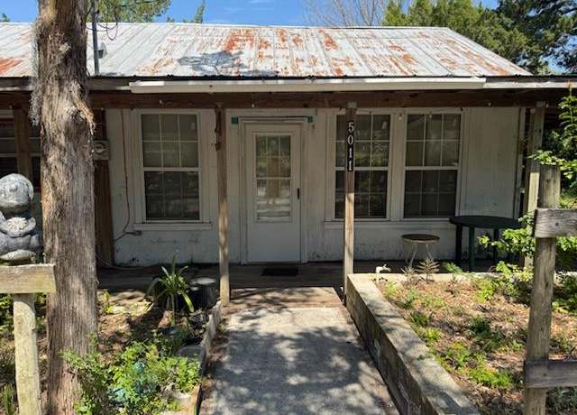 Property at 5011 F St, Cedar Key, FL 32625, 2 beds, 2 baths