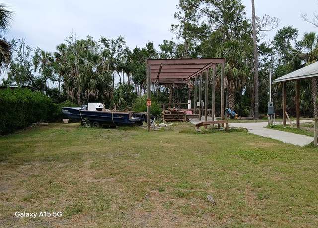 Property at 49 SE 861st Ave, Suwannee, FL 32692