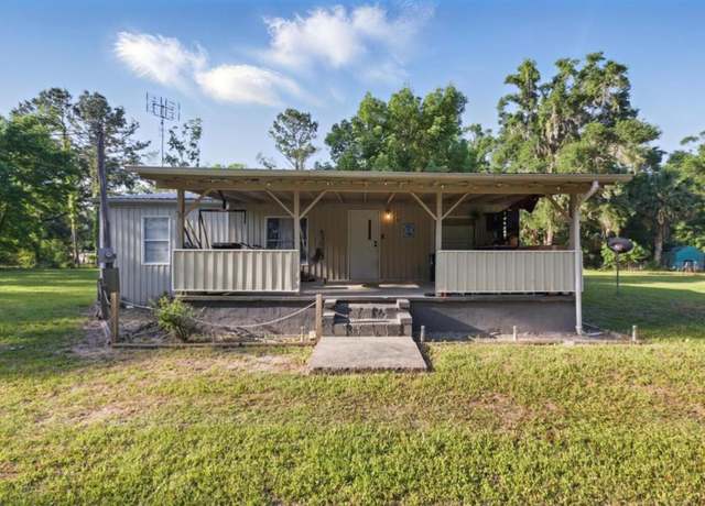 Property at 178 SE 154th Ave, Old Town, FL 32680, 3 beds, 2 baths