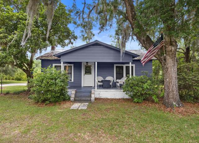 Property at 385 W Thrasher Dr, Bronson, FL 32621, 2 beds, 1 bath