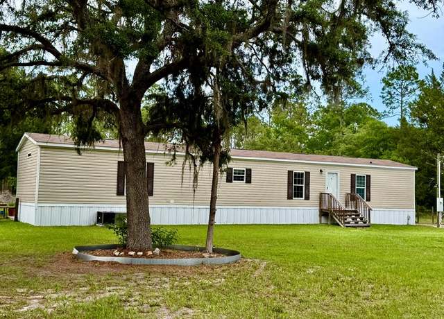 Property at 311 NE 412th Ave, Old Town, FL 32680, 3 beds, 2 baths