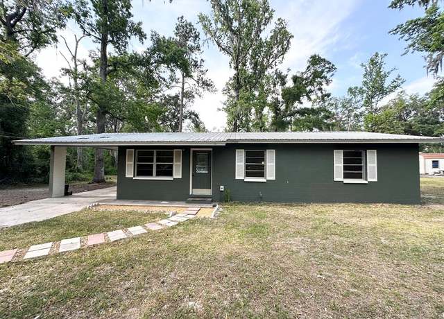 Property at 196 SE 119th Ave, Old Town, FL 32628, 3 beds, 1.5 baths