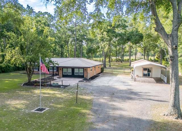 Property at 11751 208th St, O'brien, FL 32071, 3 beds, 2 baths