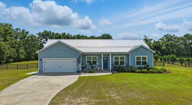 Photo of 2710 SW 1st St, Trenton, FL 32693